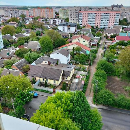 Вишенка Vinnytsia Bagian luar foto